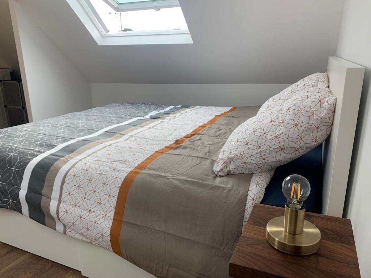 Duplex Calme Et Cosy Apartment กงการ์โน ภายนอก รูปภาพ